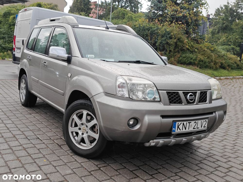 Nissan X-Trail 2.0 4x4 Comfort - 2