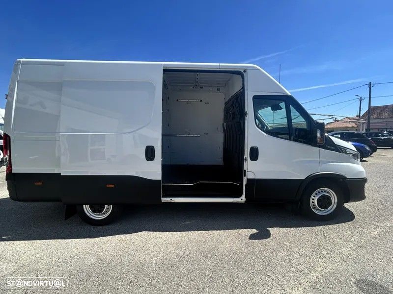 Iveco Daily Outro - 22