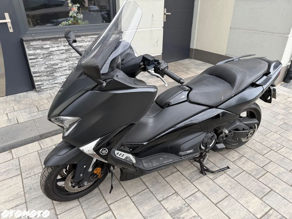 Yamaha Tmax - 2