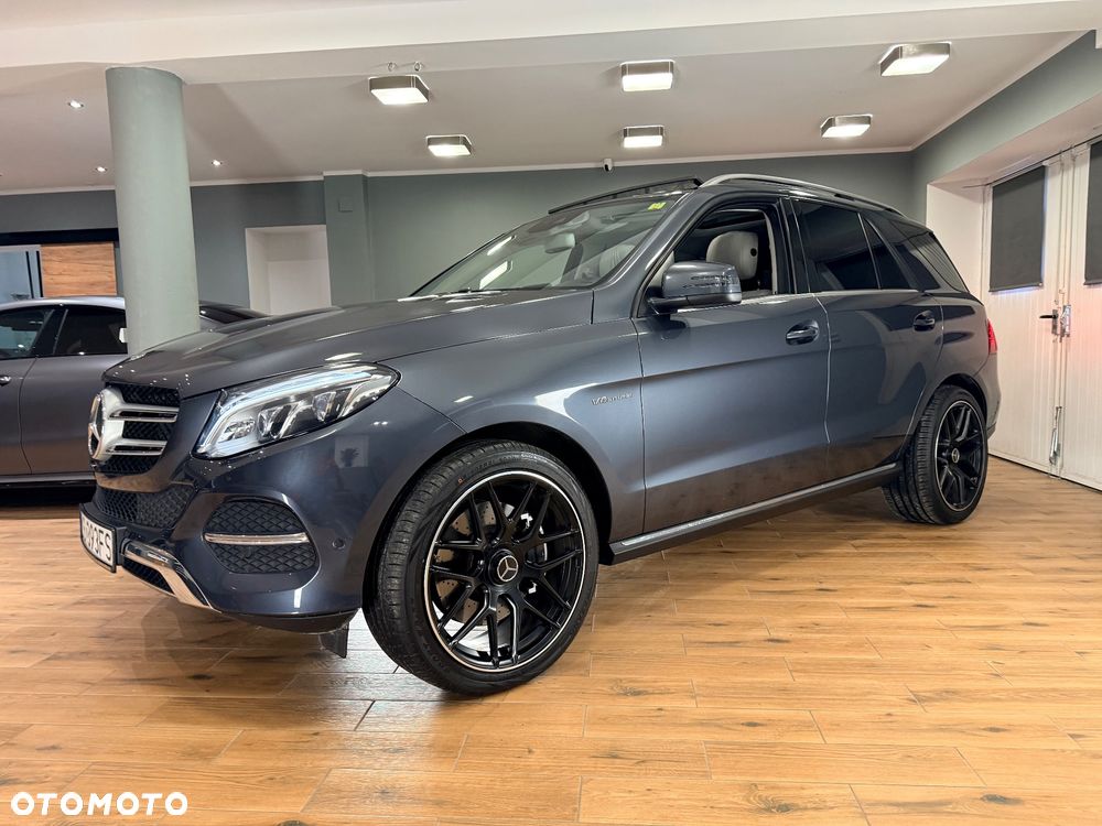 Mercedes-Benz GLE 500 4-Matic 9G-TRONIC - 25