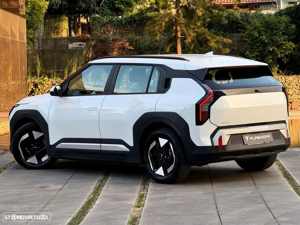 Kia EV3 81,4-kWh FWD Earth - 3