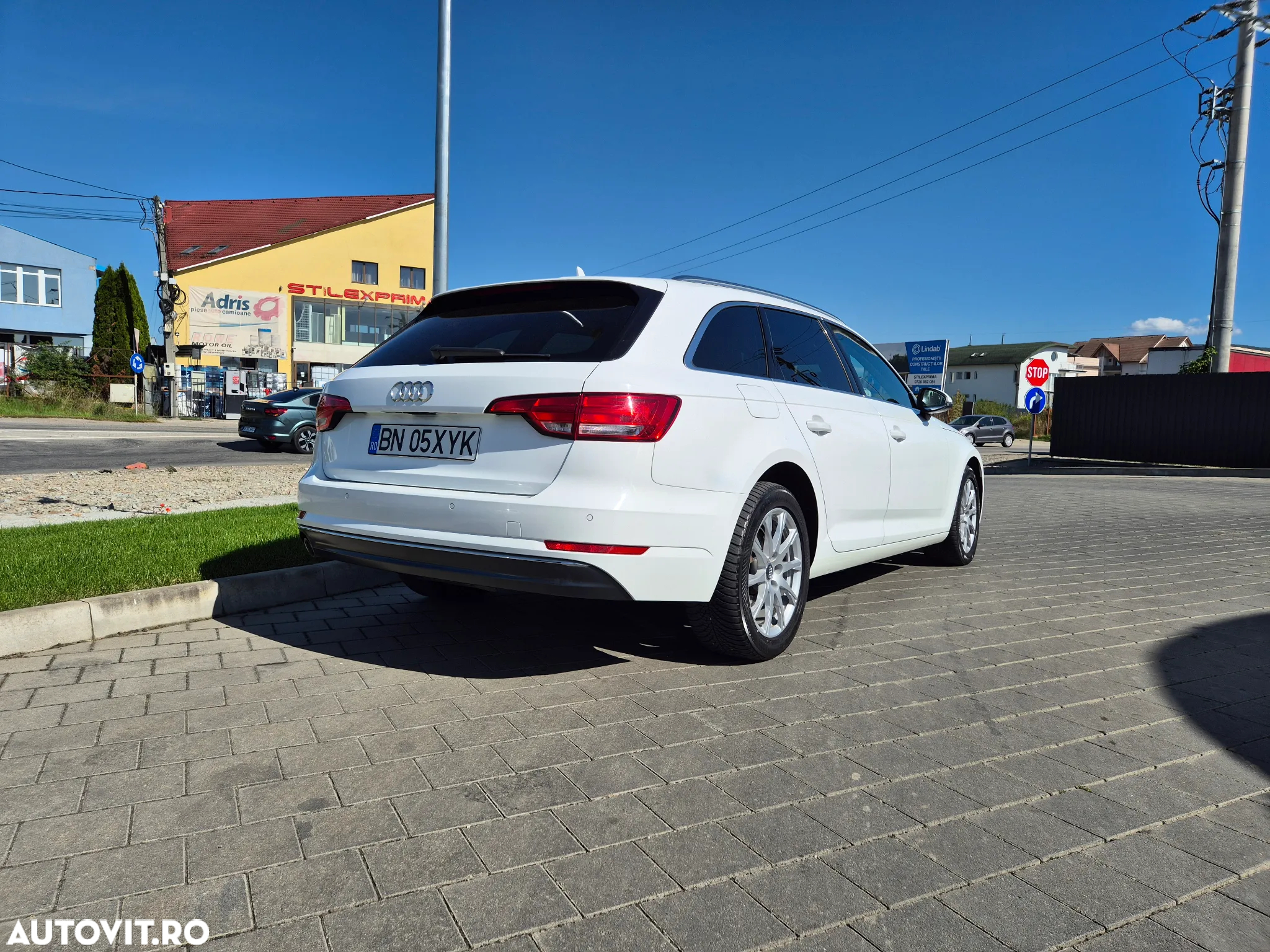 Audi A4 2.0 TDI ultra S tronic Sport - 3