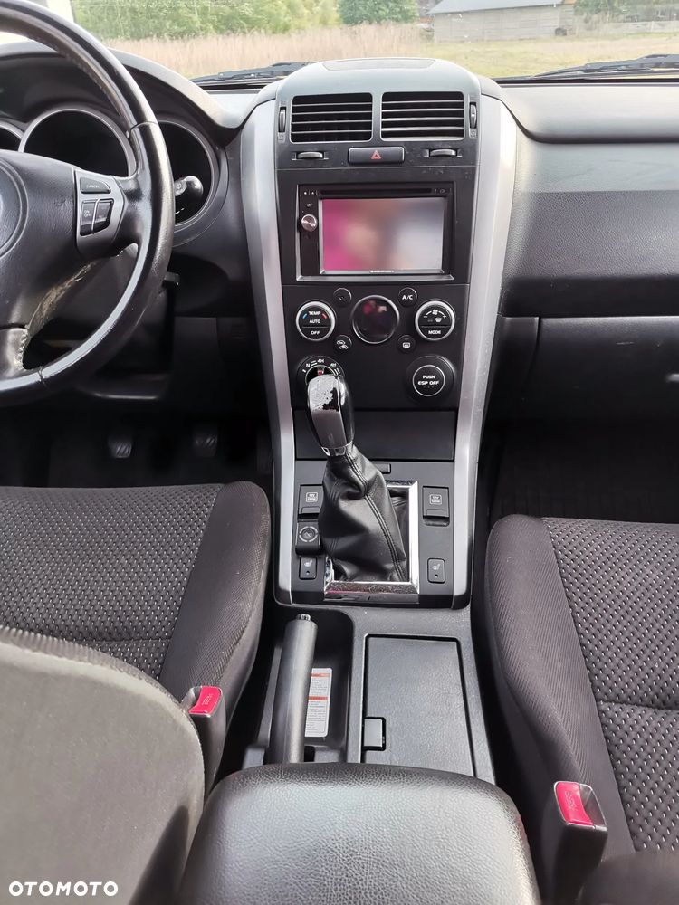 Suzuki Grand Vitara 2.4 Premium EU5 - 19
