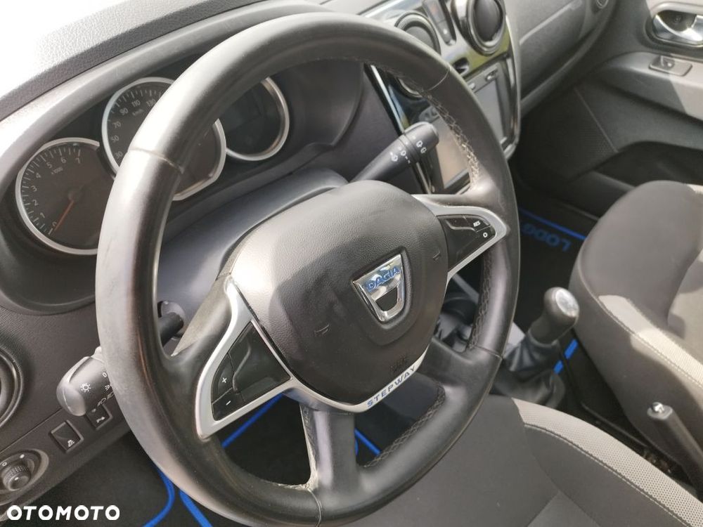 Dacia Lodgy TCe 115 Stepway - 19