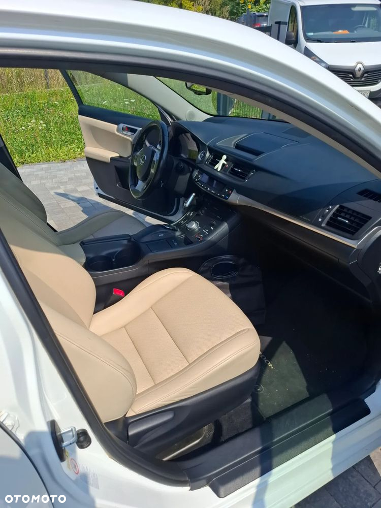 Lexus CT 200h Comfort - 20