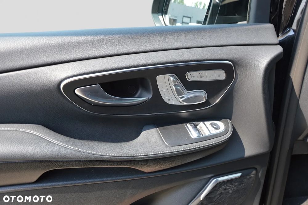 Mercedes-Benz Klasa V 300 d 4-Matic 9G-Tronic Avantgarde (d³ugi) - 14