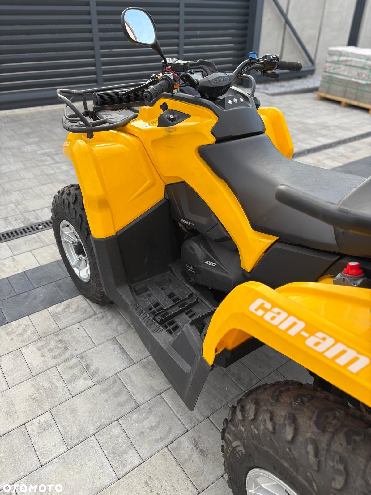 Can-Am Outlander Max - 13