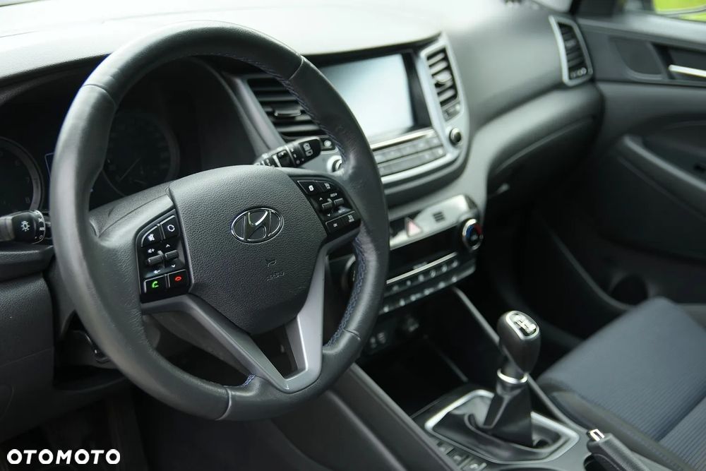 Hyundai Tucson blue 1.6 GDi 2WD Intro Edition - 27