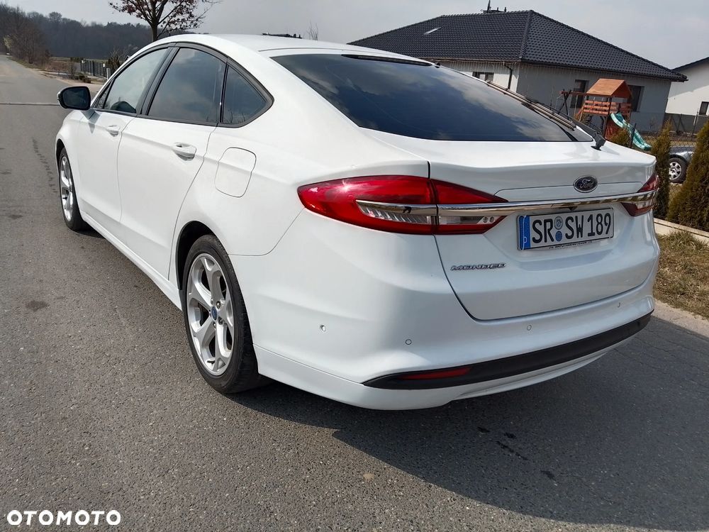 Ford Mondeo 2.0 TDCi STart-Stopp Titanium - 8