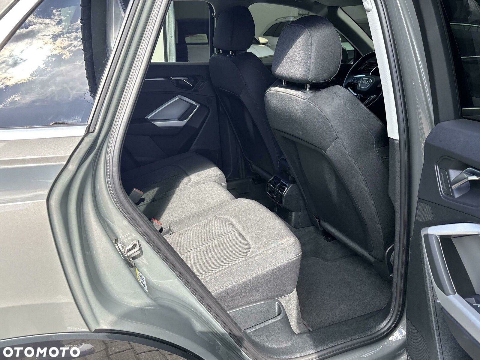 Audi Q3 - 30