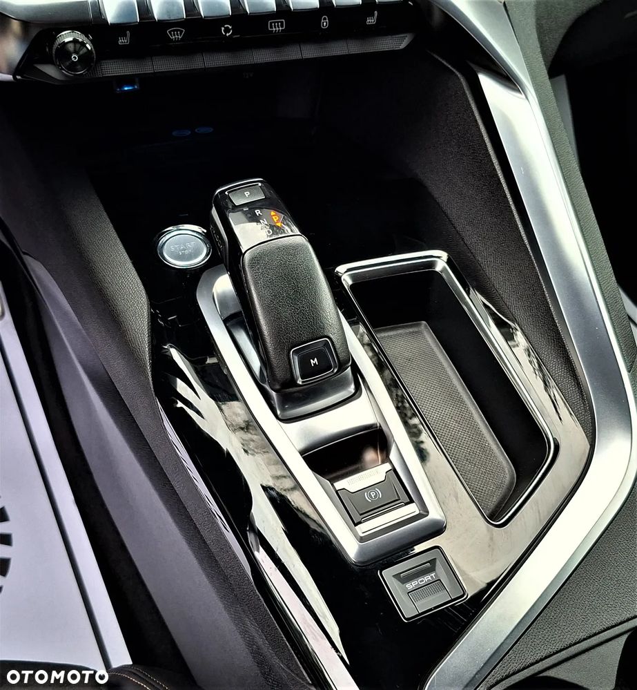 Peugeot 5008 BlueHDi 180 EAT6 GT - 27