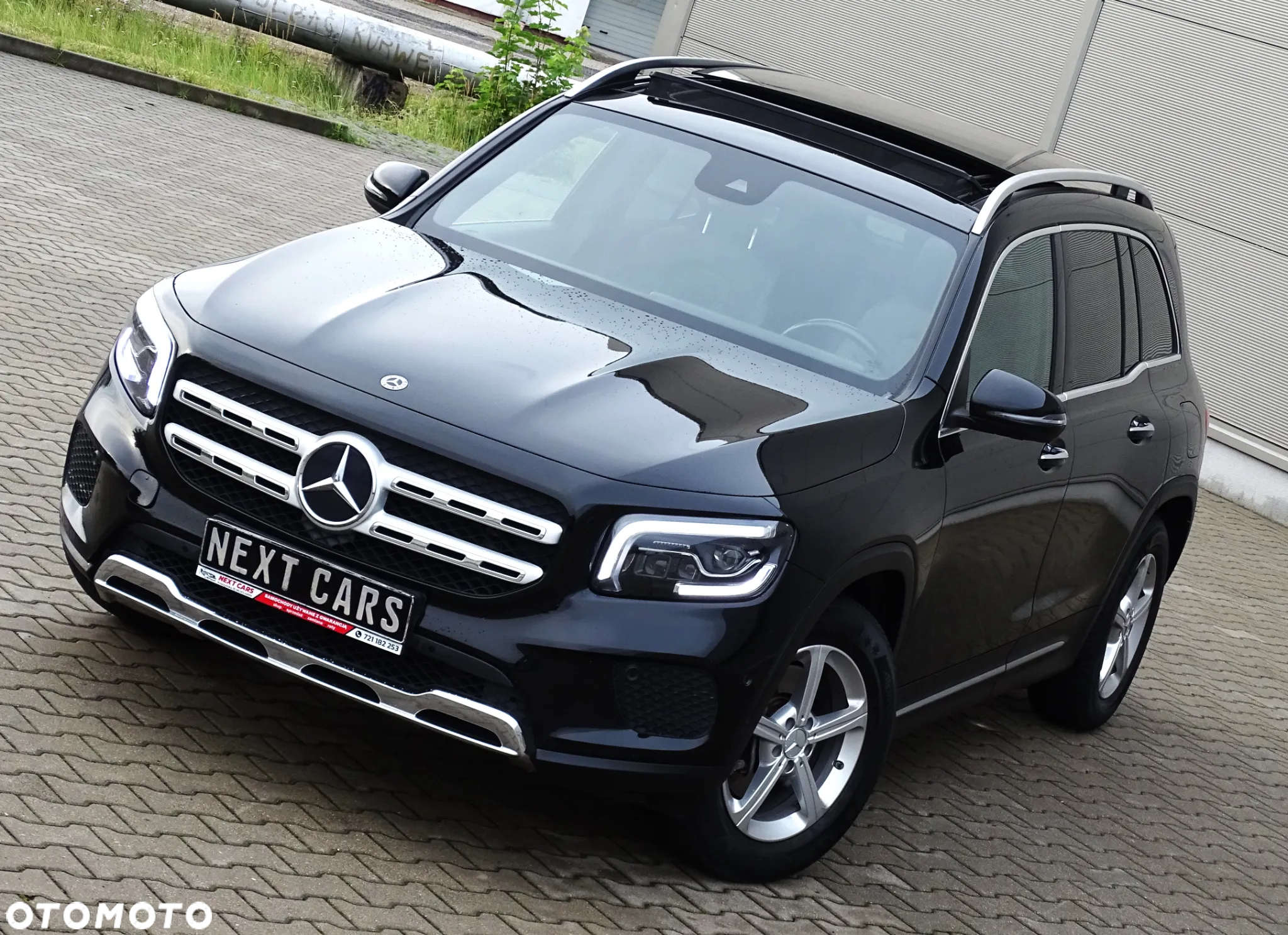 Mercedes-Benz GLB - 2