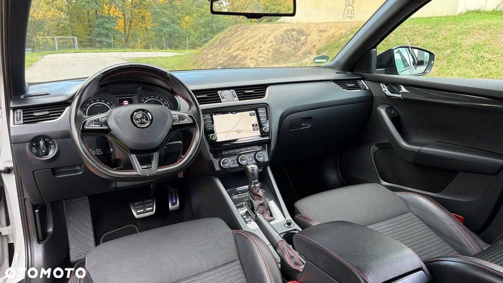 Skoda Octavia - 8