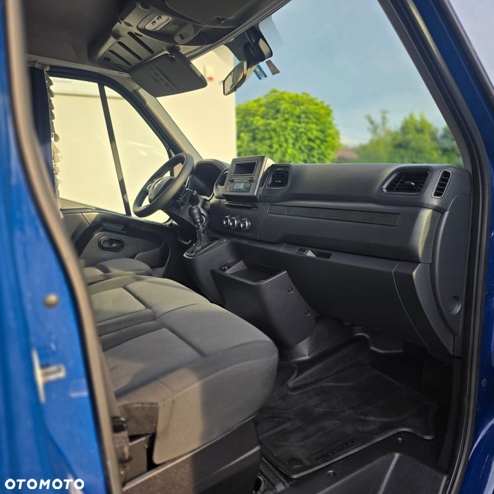 Renault Master - 11