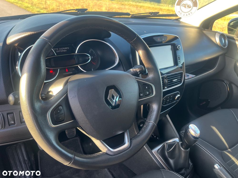 Renault Clio - 10