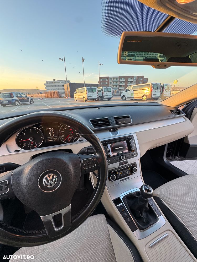 VOLKSWAGEN Passat 2010 — imagine 8