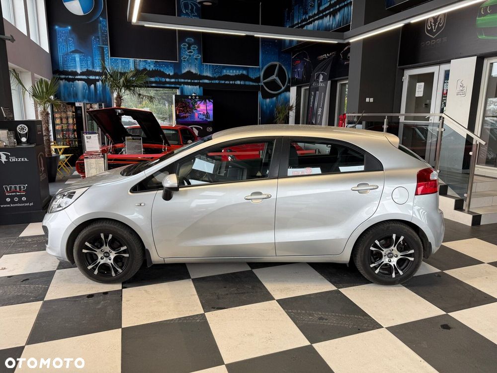 Kia Rio - 9