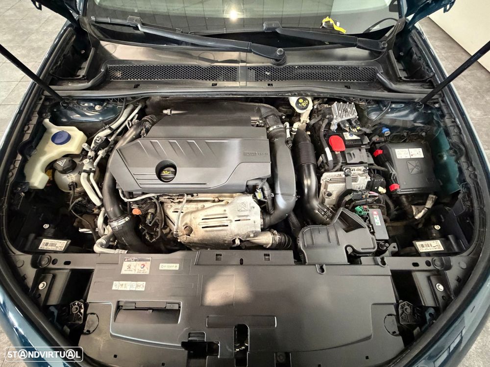 Peugeot 508 SW 1.6 Hybrid Allure e-EAT8 - 30