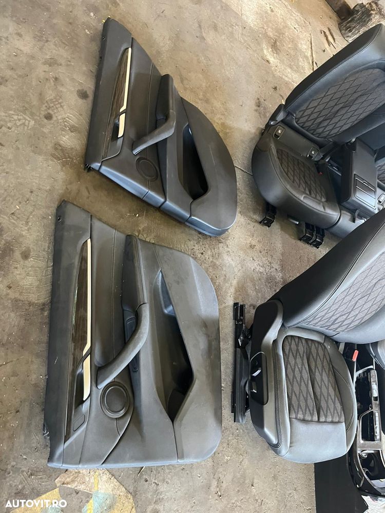 Interior BMW X1 f48 Lci din anul 2021 cu incalzire ,original fara uzura - 6