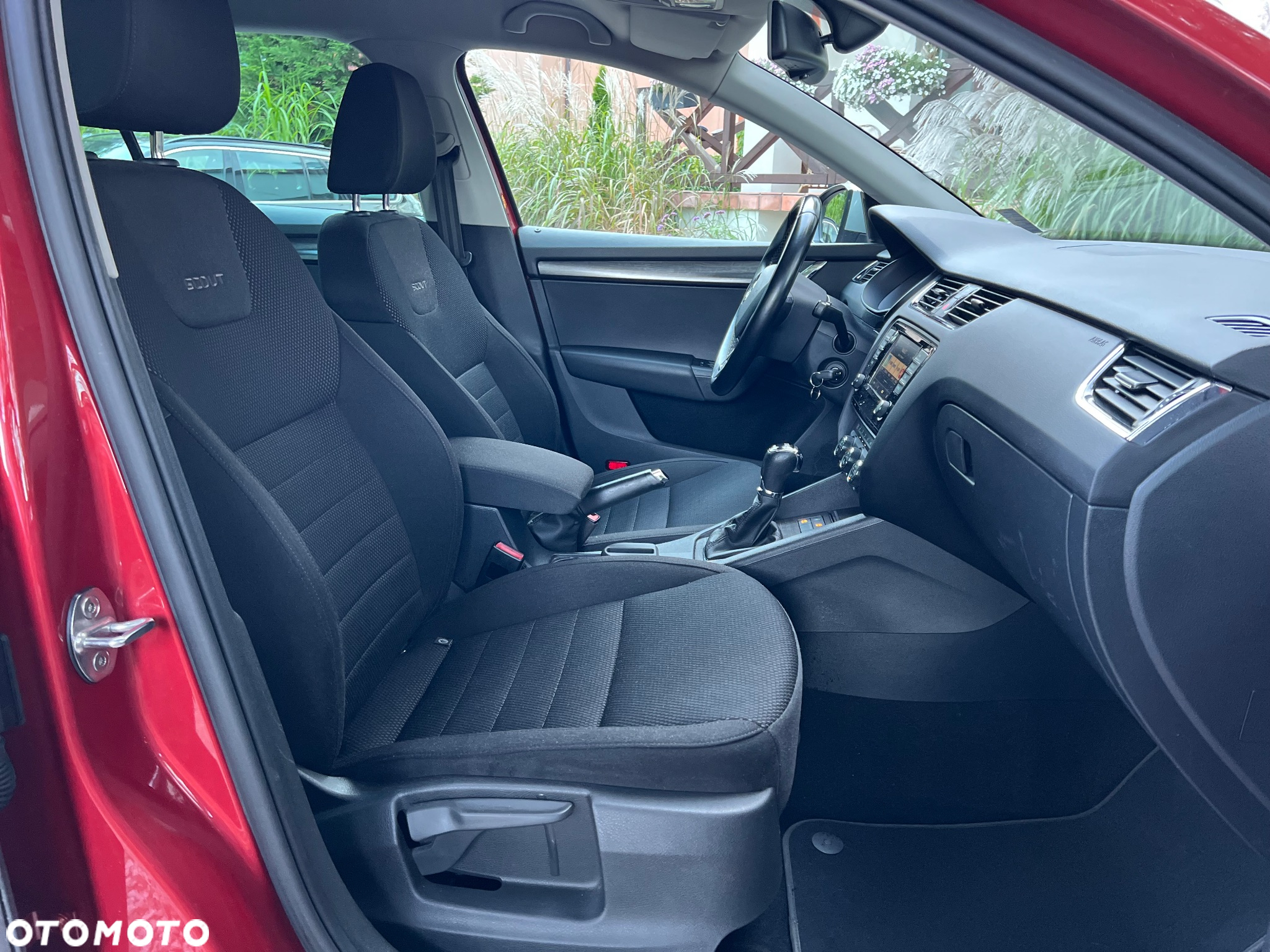 Skoda Octavia Combi 1.8 TSI 4x4 DSG Scout - 10