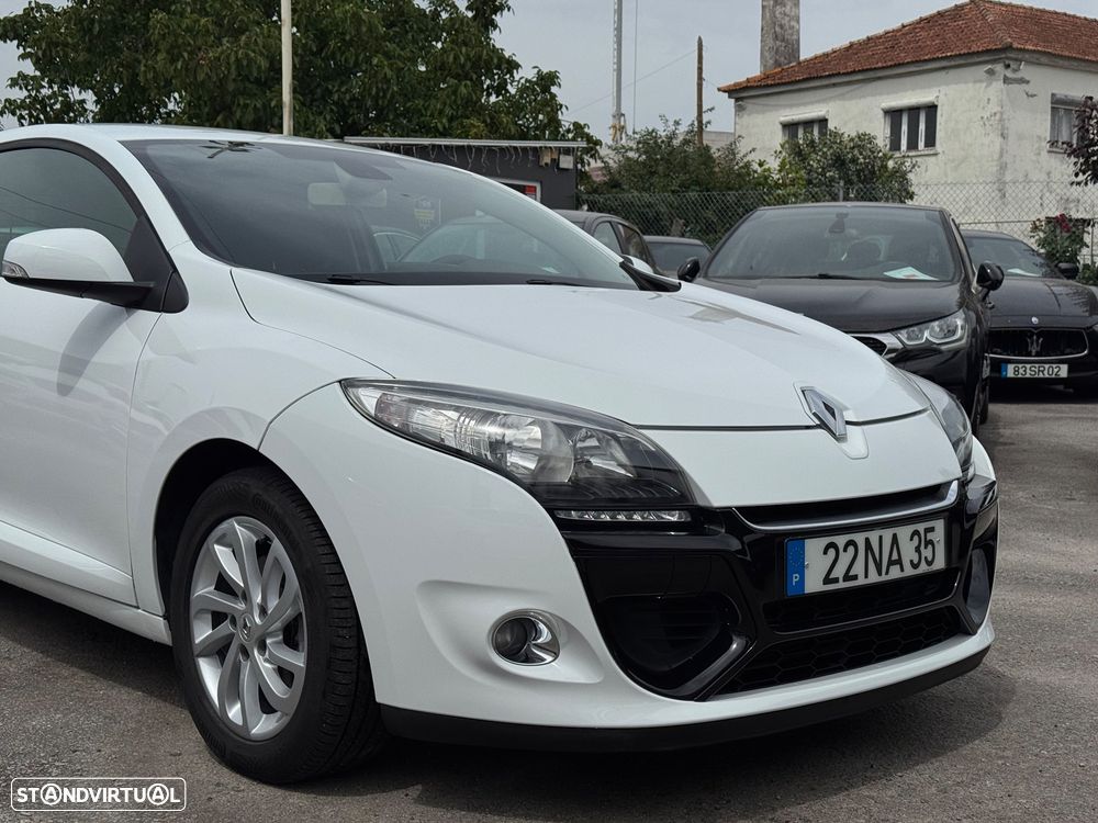 Renault Megane Coupe 1.5 DCI Van c/Iva Dedutivel - 3