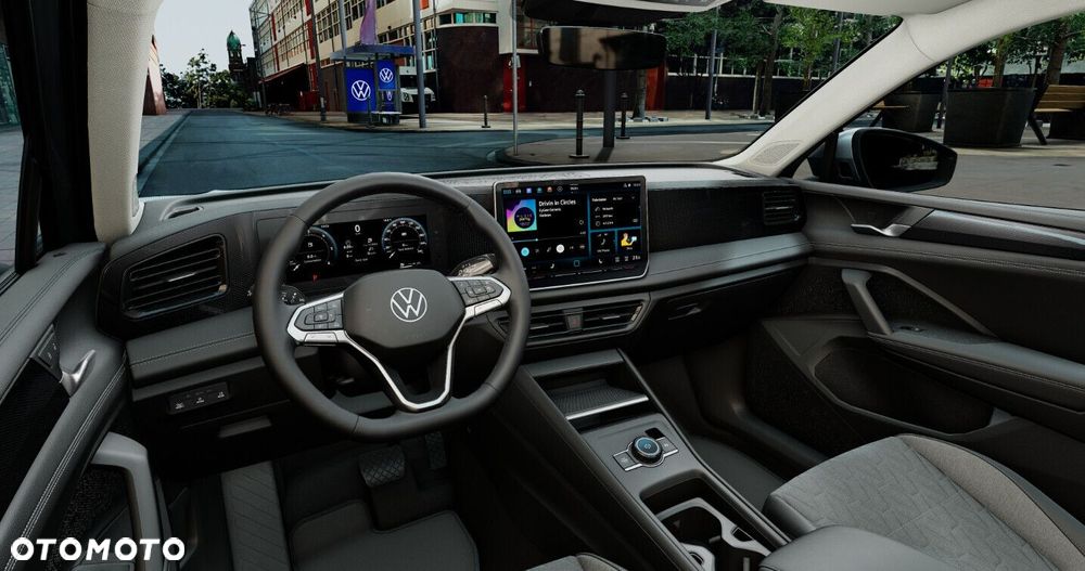 Volkswagen Tiguan - 9