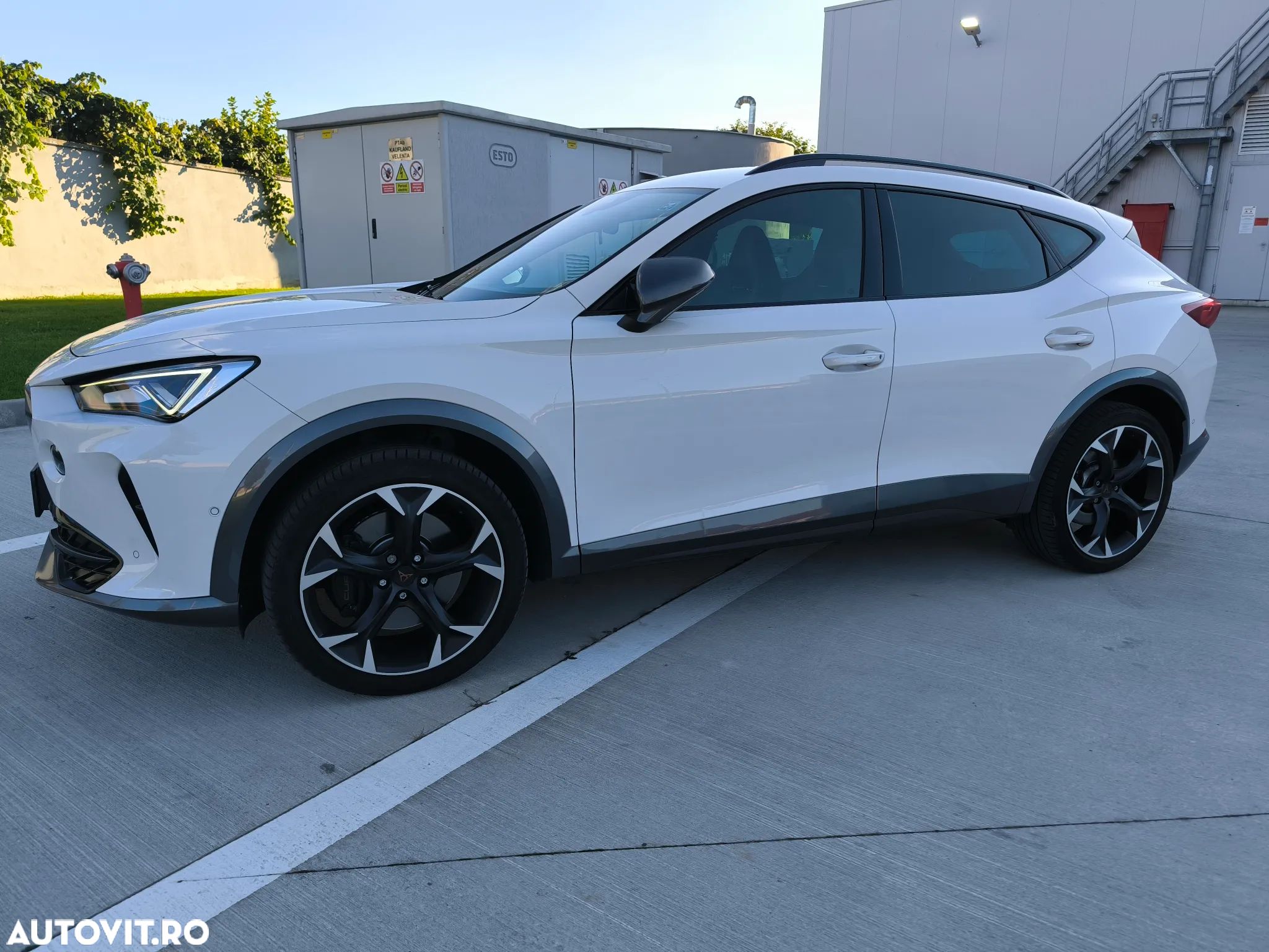 Cupra Formentor VZ 2.0 TSI 4DRIVE DSG Tribe Edition - 1