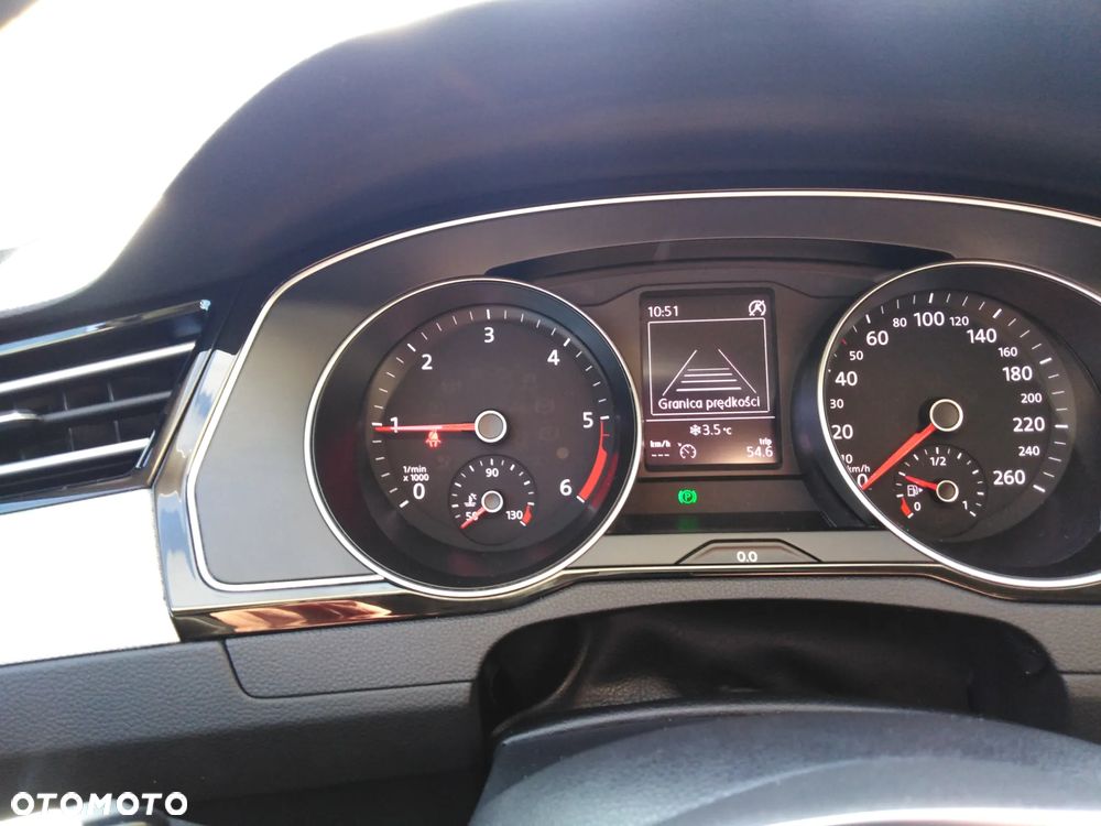 Volkswagen Passat Variant 2.0 TDI (BlueMotion Technology) Comfortline - 7