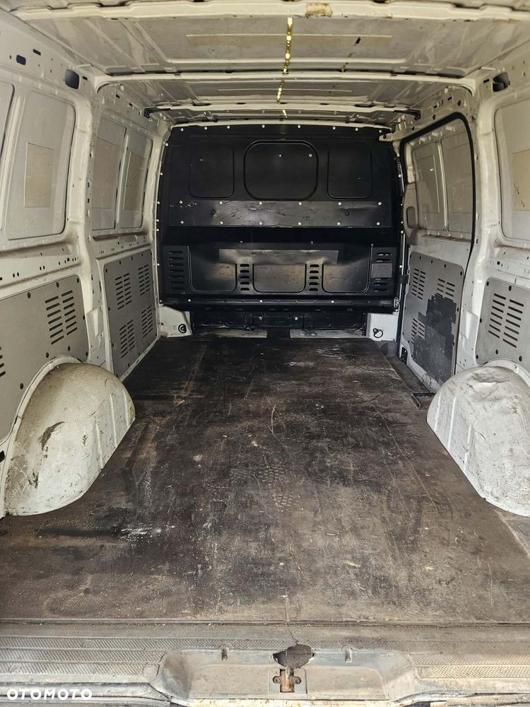 Mercedes-Benz Vito - 5