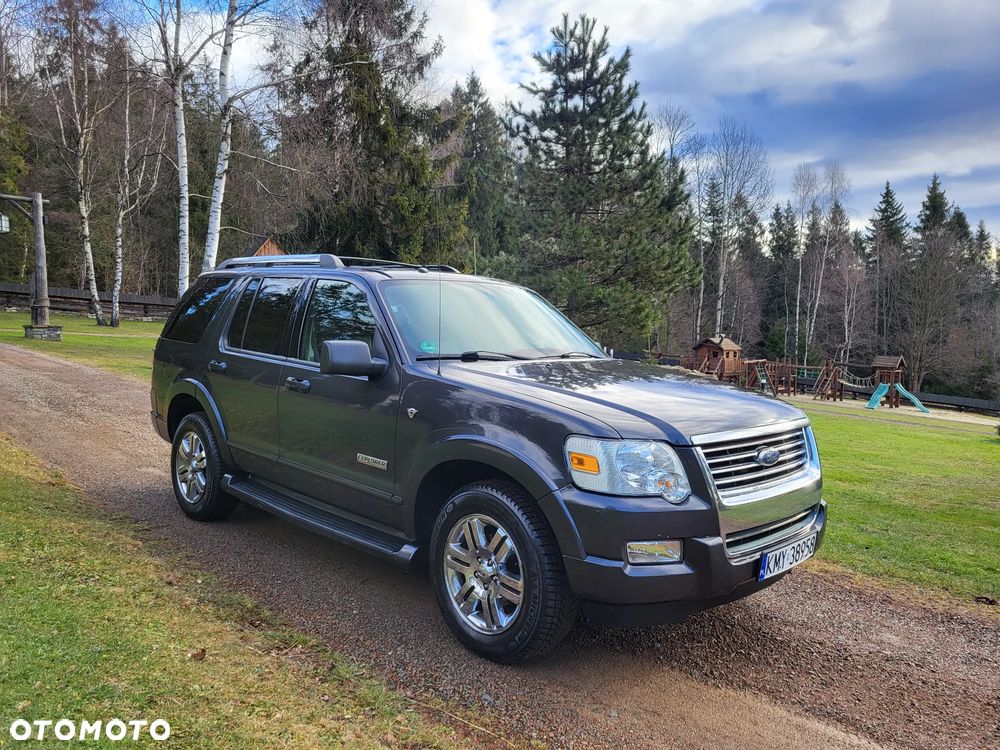 Ford Explorer 4.6 4WD - 5