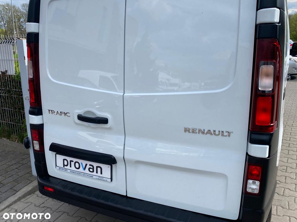 Renault TRAFIC 1,6 DCI 120KM L2 DŁUGI TYLKO 72.000 KM PRZEBIEGU PIERWSZY LAKIER - 17