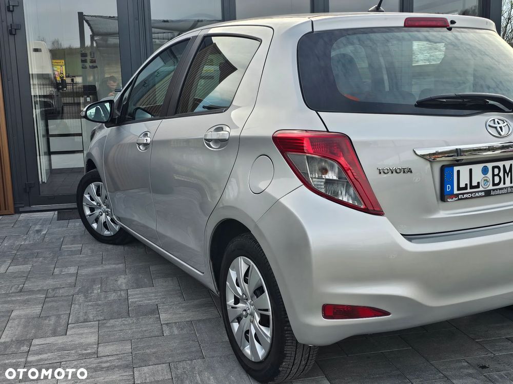 Toyota Yaris 1.33 Prestige - 35