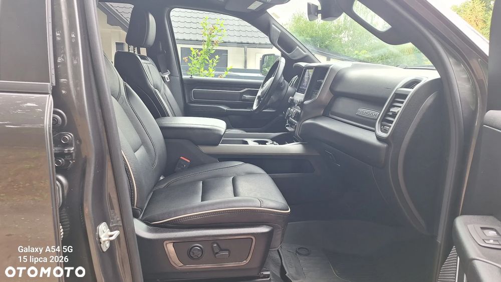 RAM 1500 5.7 Crew Cab Bighorn - 17