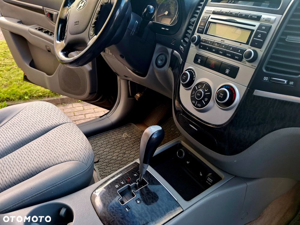 Hyundai Santa Fe - 31
