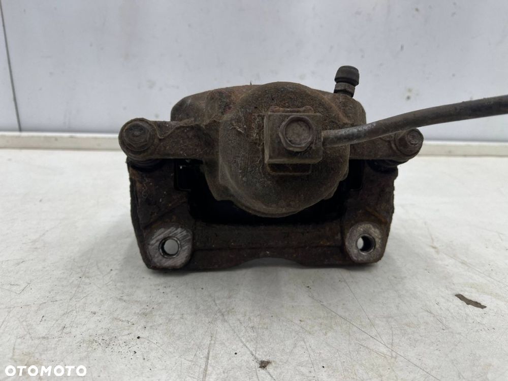 Zacisk hamulcowy Chrysler PT Cruiser 00-10r. 2.2 CRD prawy przedni jarzmo prawy przód - 6