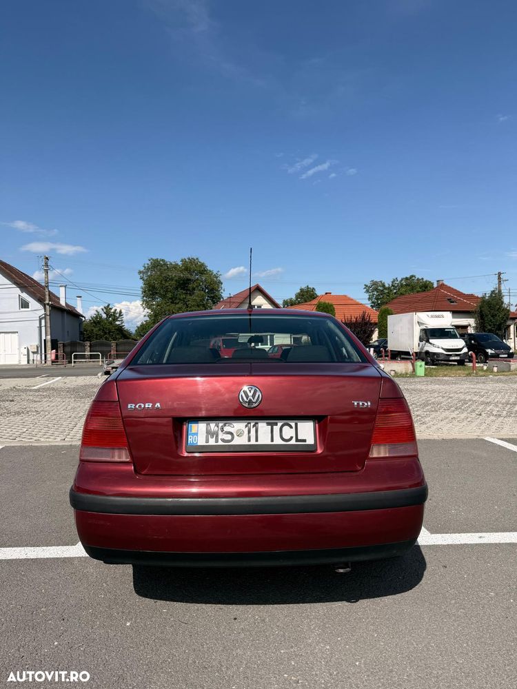 Volkswagen Bora - 12