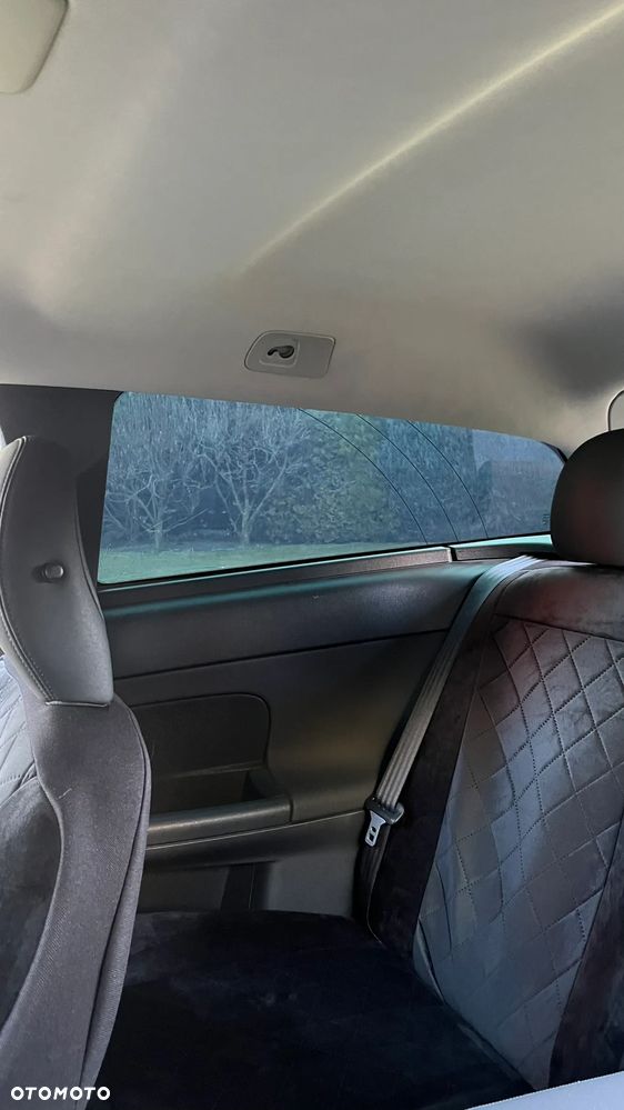 Volvo C30 2.0D Momentum - 36