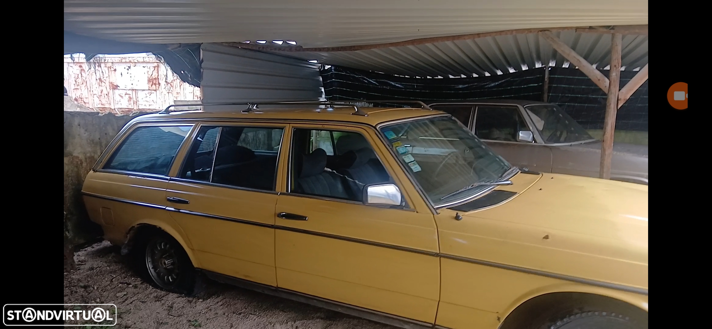 Mercedes-Benz 240 - 5