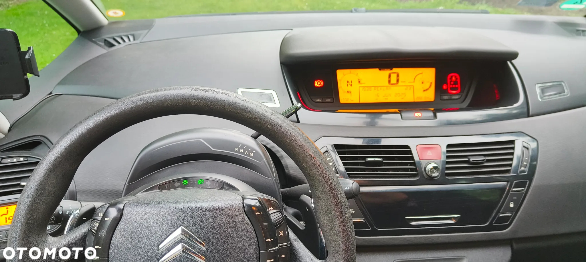 Citroën C4 Picasso 2.0 16V EGS6 Confort - 8