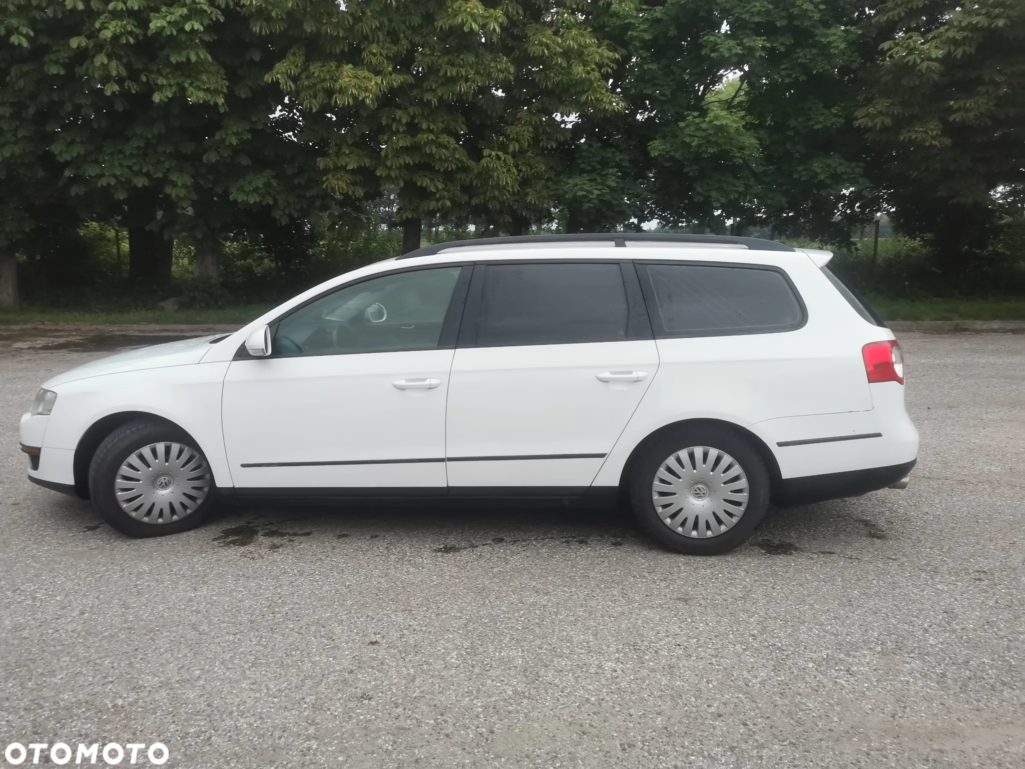 Volkswagen Passat 2.0 TDI Comfortline - 6