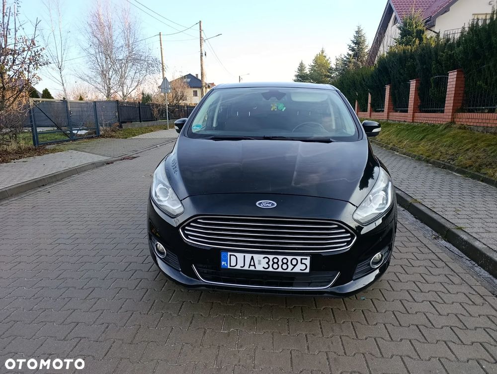 Ford S-Max 2.0 TDCi Titanium PowerShift - 9