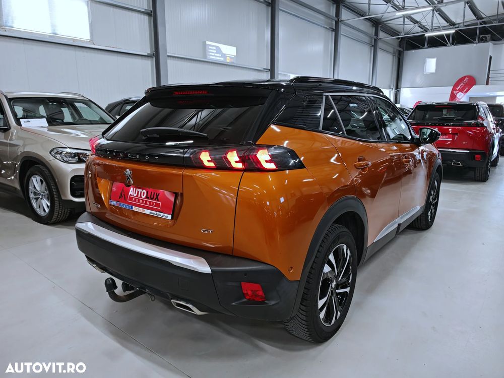 Peugeot 2008 PureTech 130 EAT8 GT - 5