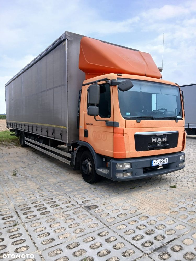 MAN TGL 12.250 plandeka firana 10 długa - 1