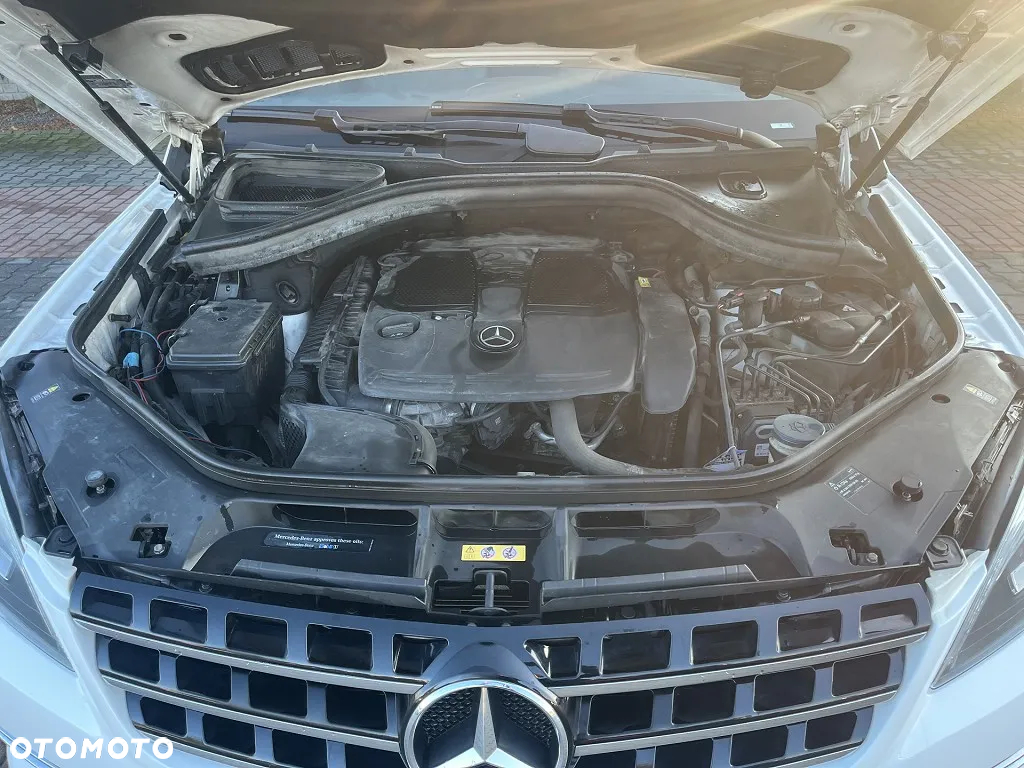 Mercedes-Benz ML - 8