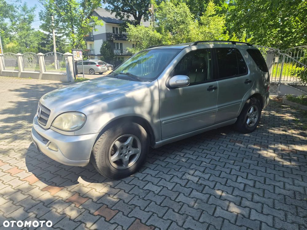 Mercedes-Benz ML - 7
