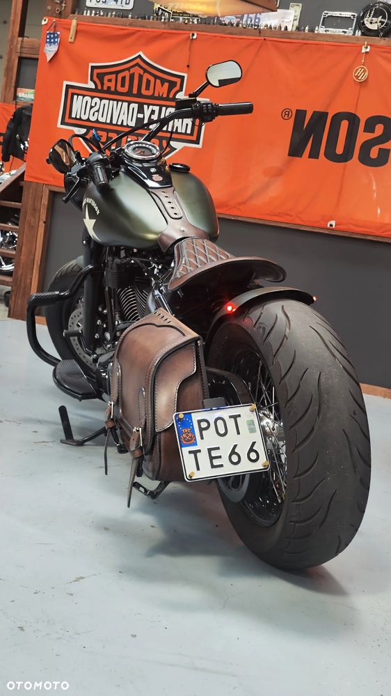 Harley-Davidson Softail - 38