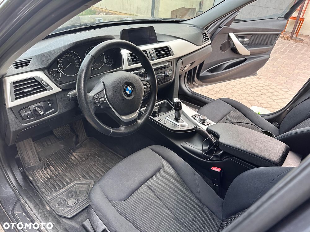 BMW Seria 3 320d Modern Line - 7
