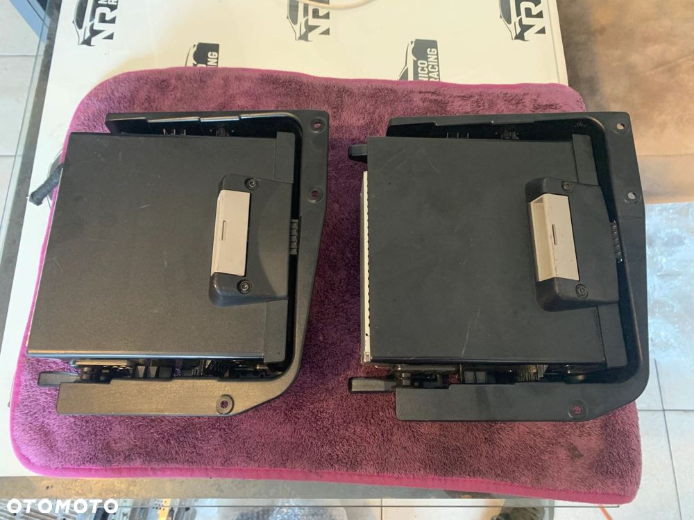 ZMIENIARKA DVD 9259801 BMW F01 F20 F30 F06 F10 - 1