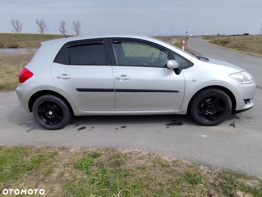 Toyota Auris 1.6 VVT-i Sol - 6