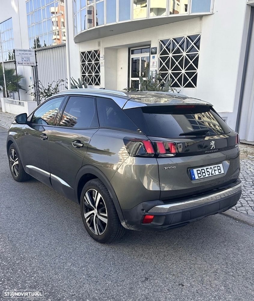 Peugeot 3008 PureTech 130 Stop & Start GPF EAT8 Allure - 2